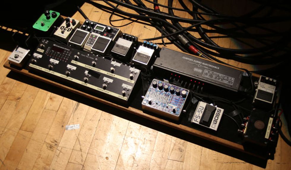 rig rundown bring me the horizon 39 s lee malia 2014 03 j rockett audio designs chicken soup overdrive