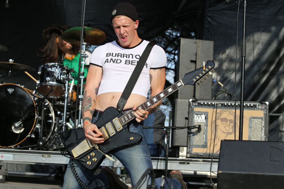01_Holy-White-Hounds-James_WEB.jpg