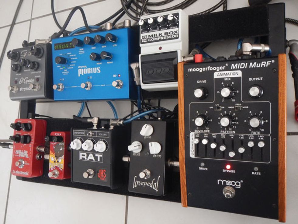02_Carlos-Lobato-Pedalboard_WEB.jpg