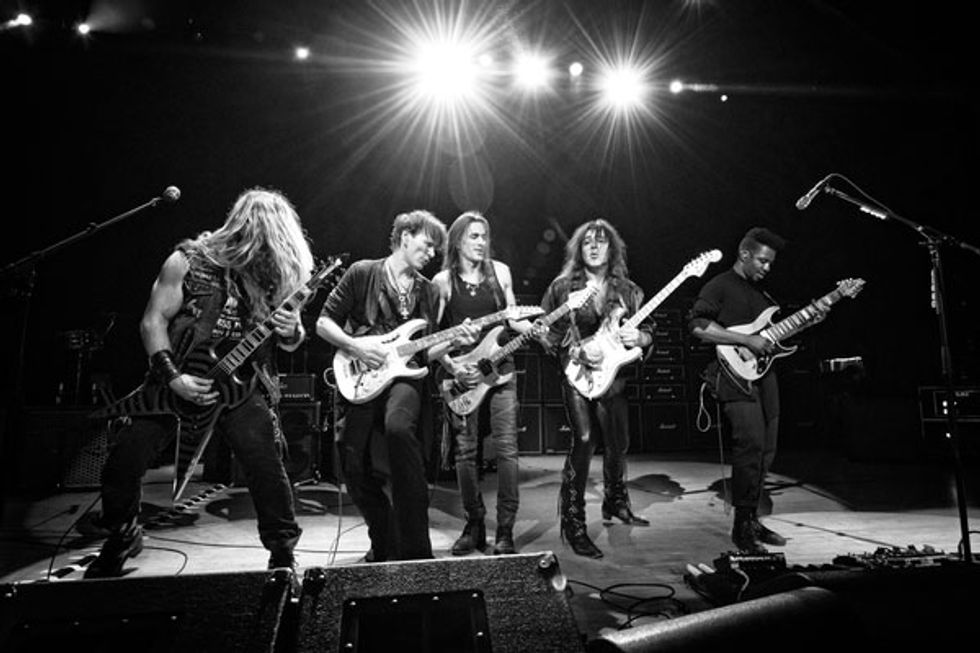 02_Jul16_GALL_GenerationAxe_GENERATION-AXE--LIVE-2016-IV-267_Igor-Vidyashev-Atlas-Icons_WEB.jpg