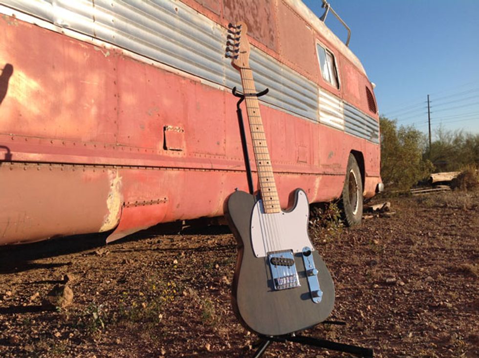 101---Desert-Rat-Guitars-DRG-Roadhouse-T-Medium-Grey.jpg