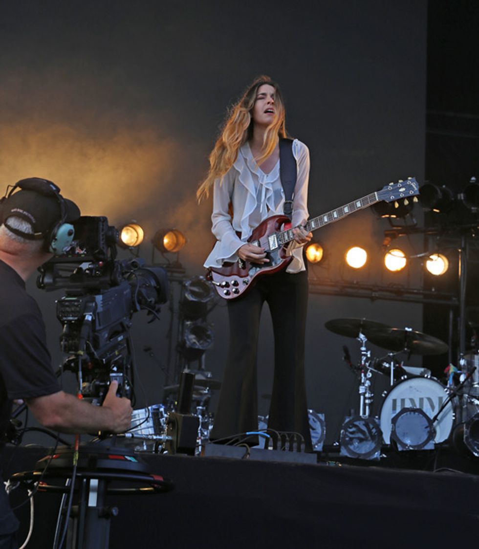 12_Danielle-Haim-WEB.jpg