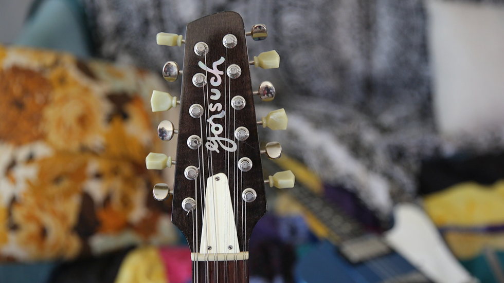 12-string headstock