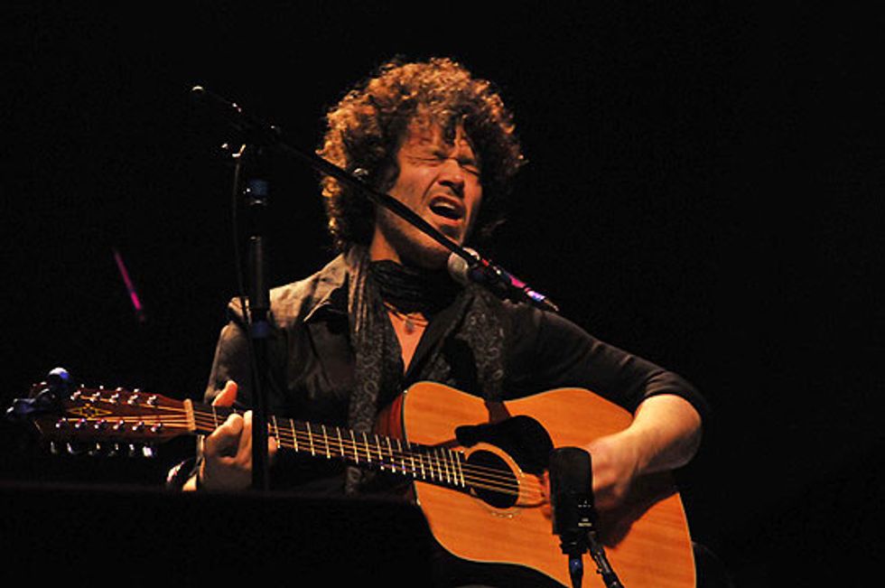 16Apr14_GALL_15-DOYLE-BRAMHALL-Acoustic.jpg