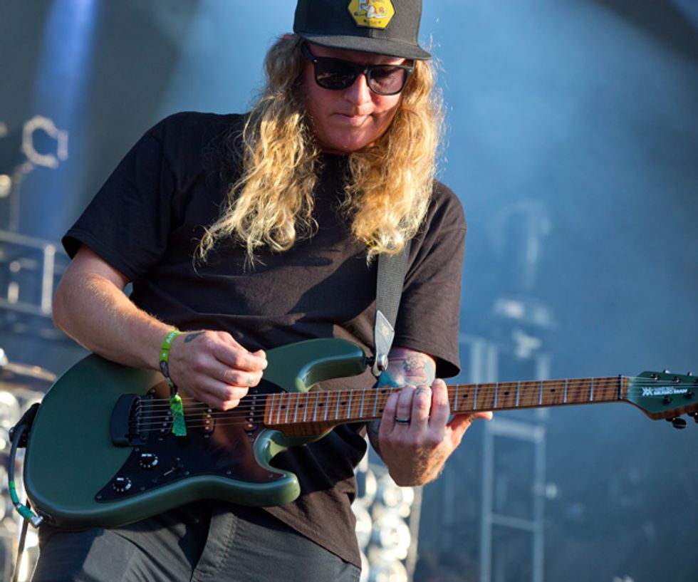 19_GALL_Riot_Dirty-Heads-Dustin.jpg