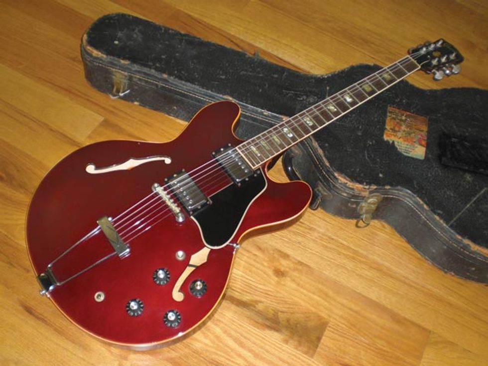 1967 Gibson ES-335, Burgundy Metallic