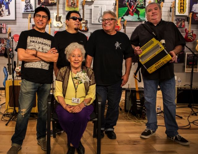 Legendary Fender Pickup Artist Abigail Ybarra Announces Retirement