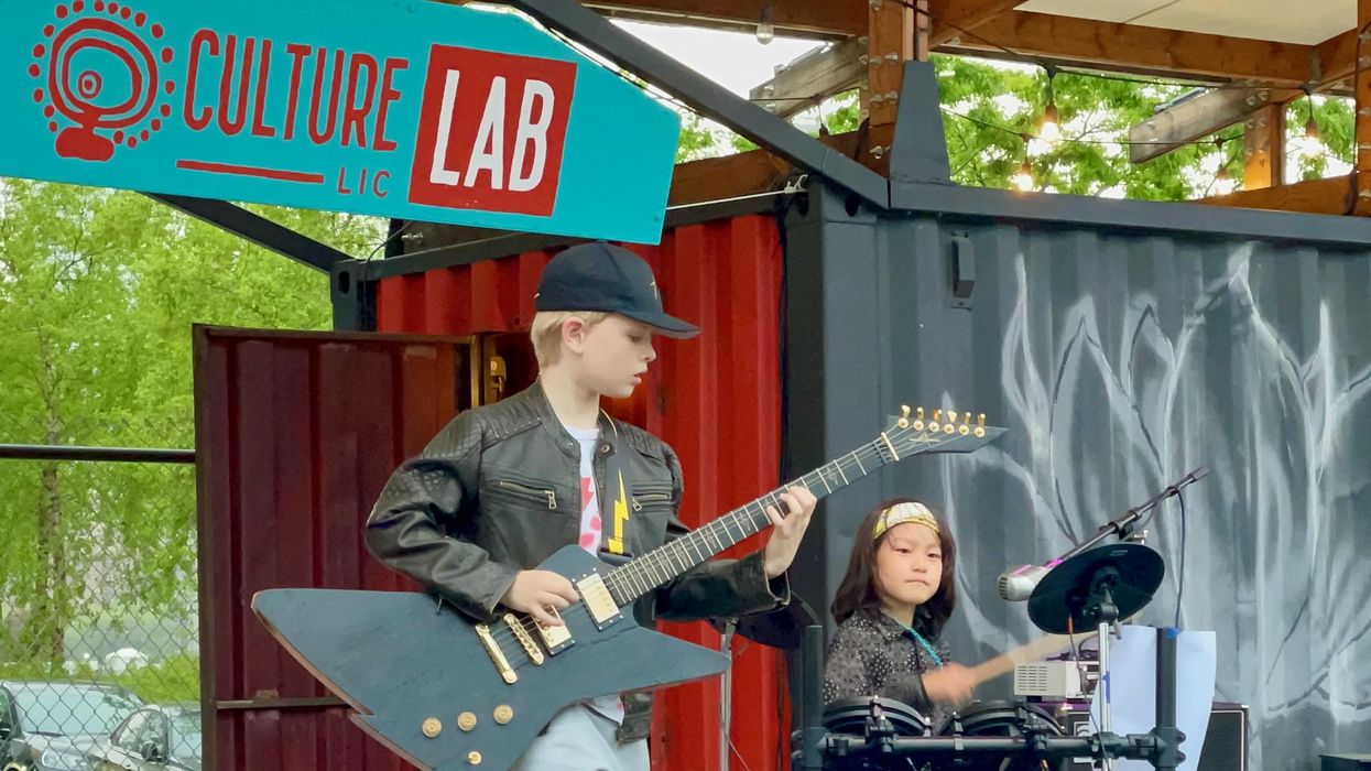 Reader Guitar of the Month: The Akselerator