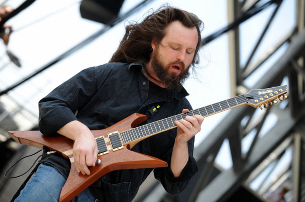 All That Remainsу Oli Herbert