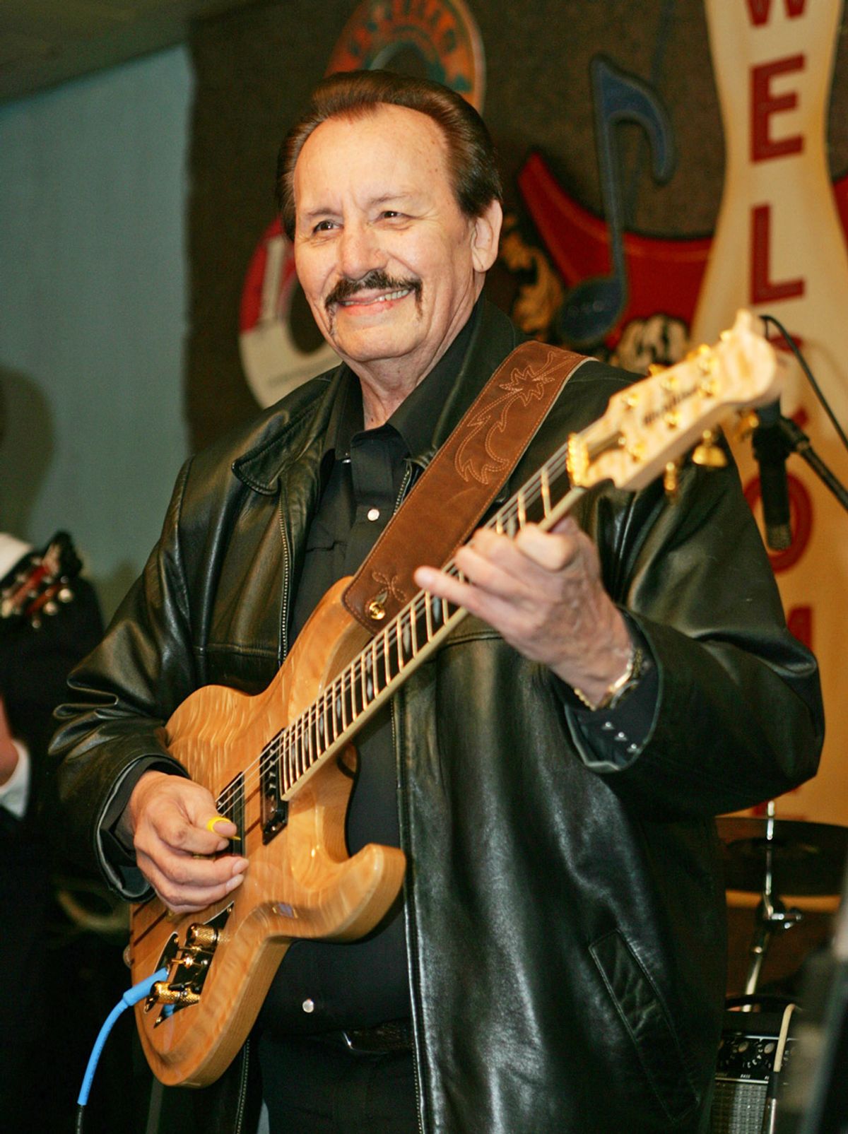 Nokie Edwards: 1935–2018