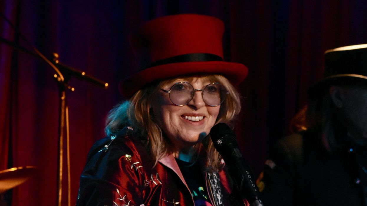 Guitarist Anne McCue’s Fresh Take on Classic Psychedelia