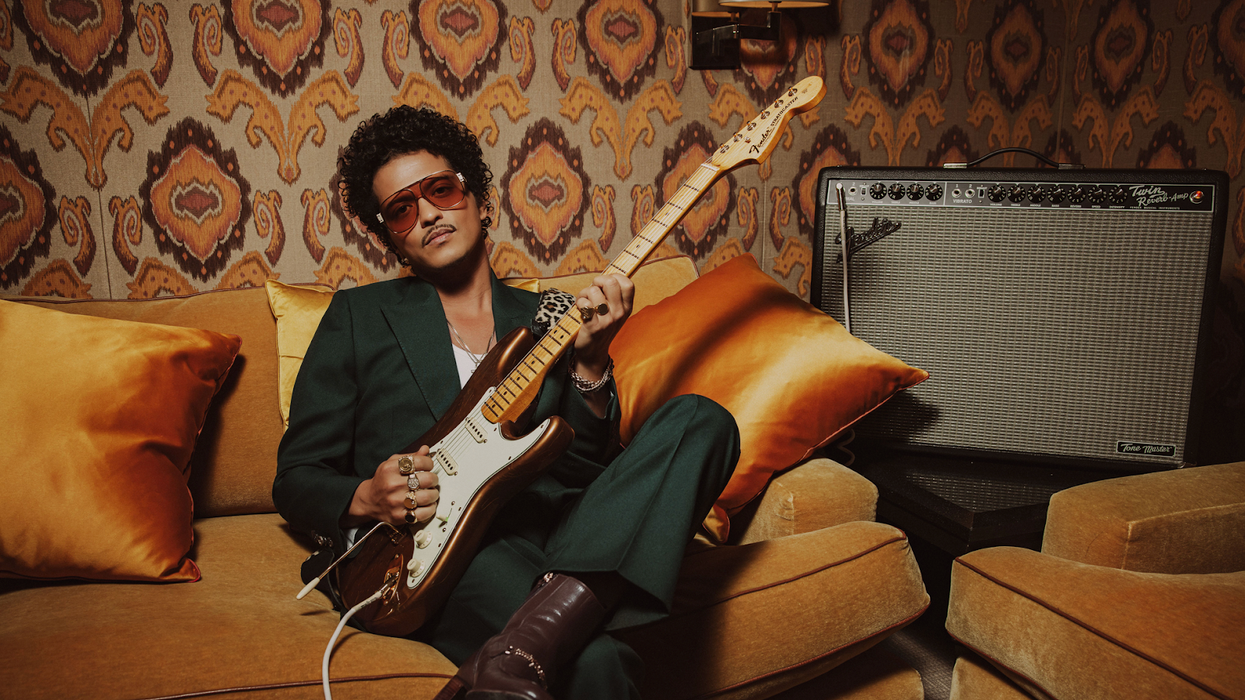 Bruno Mars and Signature Fender guitar