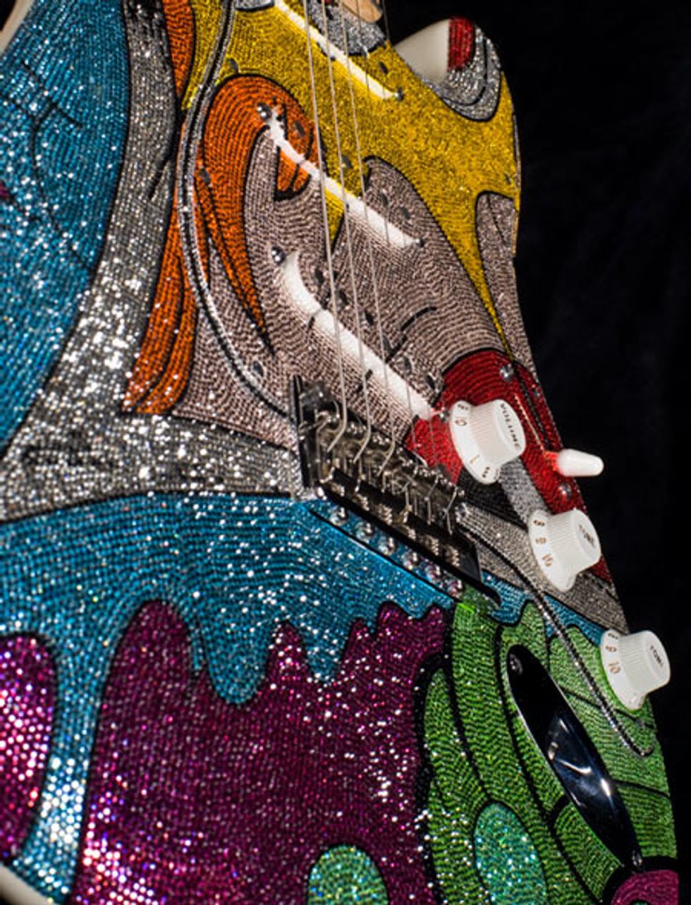 Crash Lips Detail