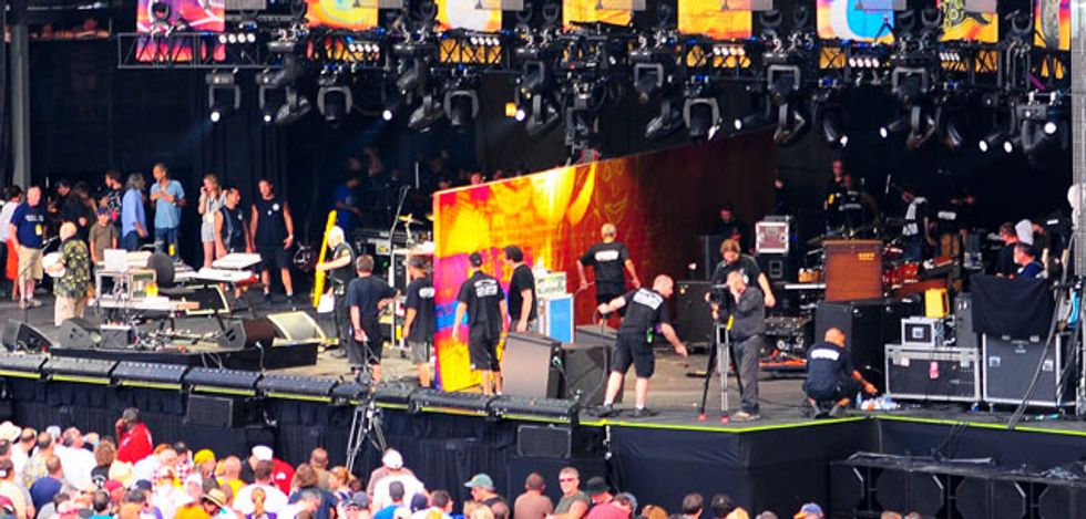 Crossroads Stage Setup