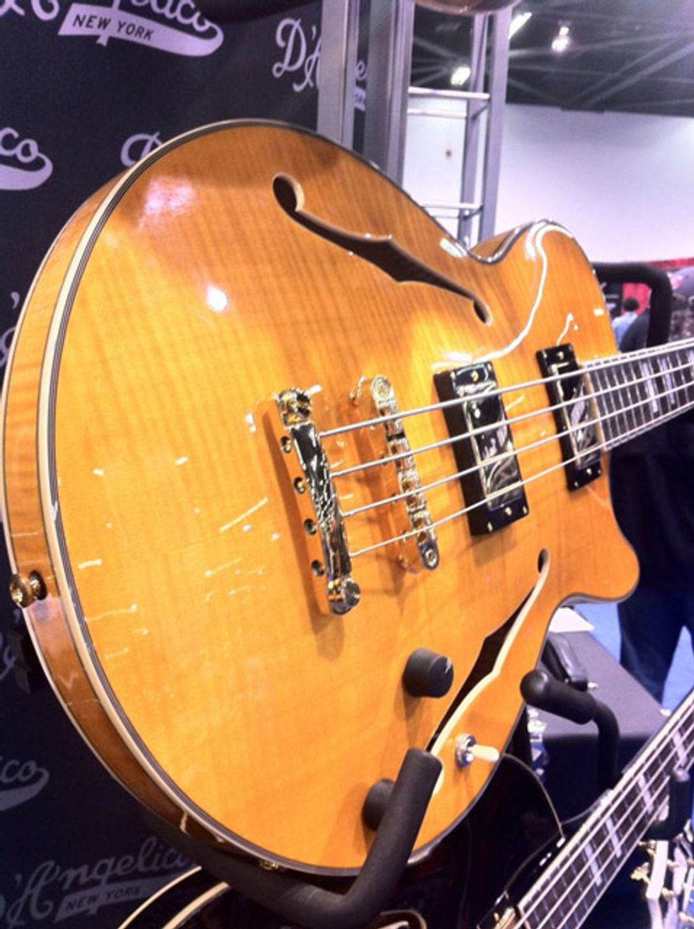 D'Angelico Guitars EX-BASS