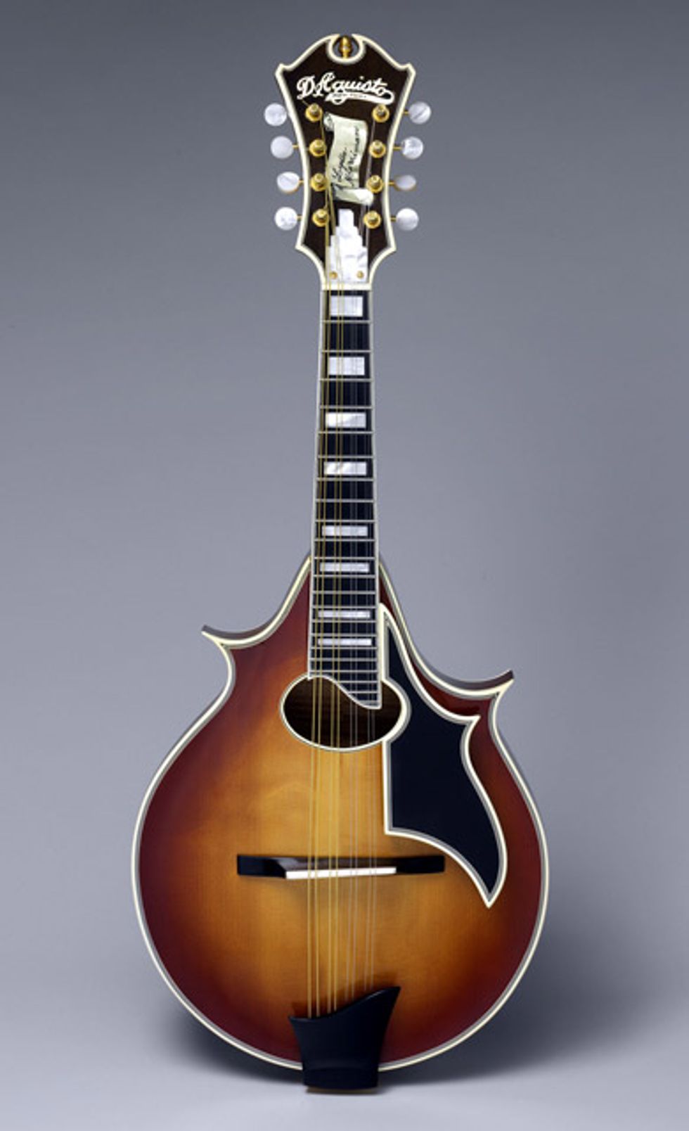 DуAquisto Archtop Mandolin, 1971