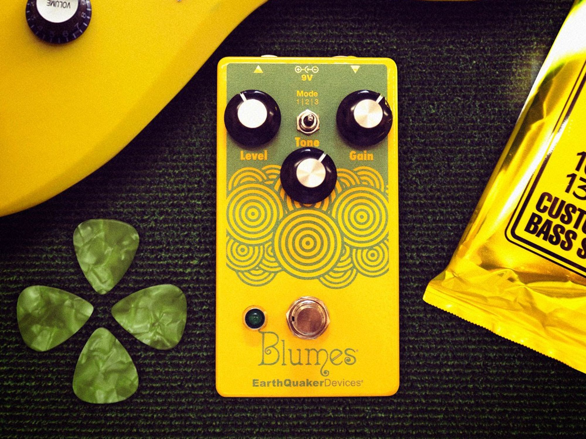 EarthQuaker Blumes pedal