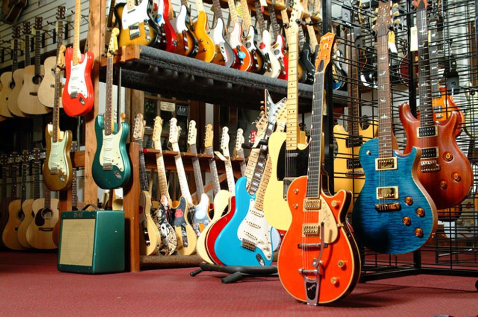 Elderly Instruments п Lansing, MI