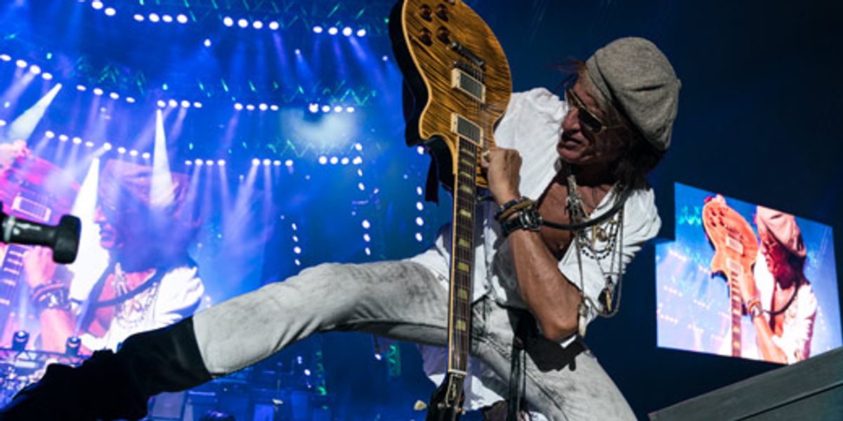 Joe Perry Rides Again Premier Guitar The Best Guitar And Bass Reviews Videos And Interviews On The Web Joe Perry Rides Again Premier Guitar The Best Guitar And Bass Reviews Videos And Interviews On The Web