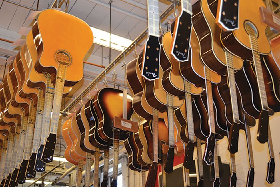 acoustic guitar factory tour