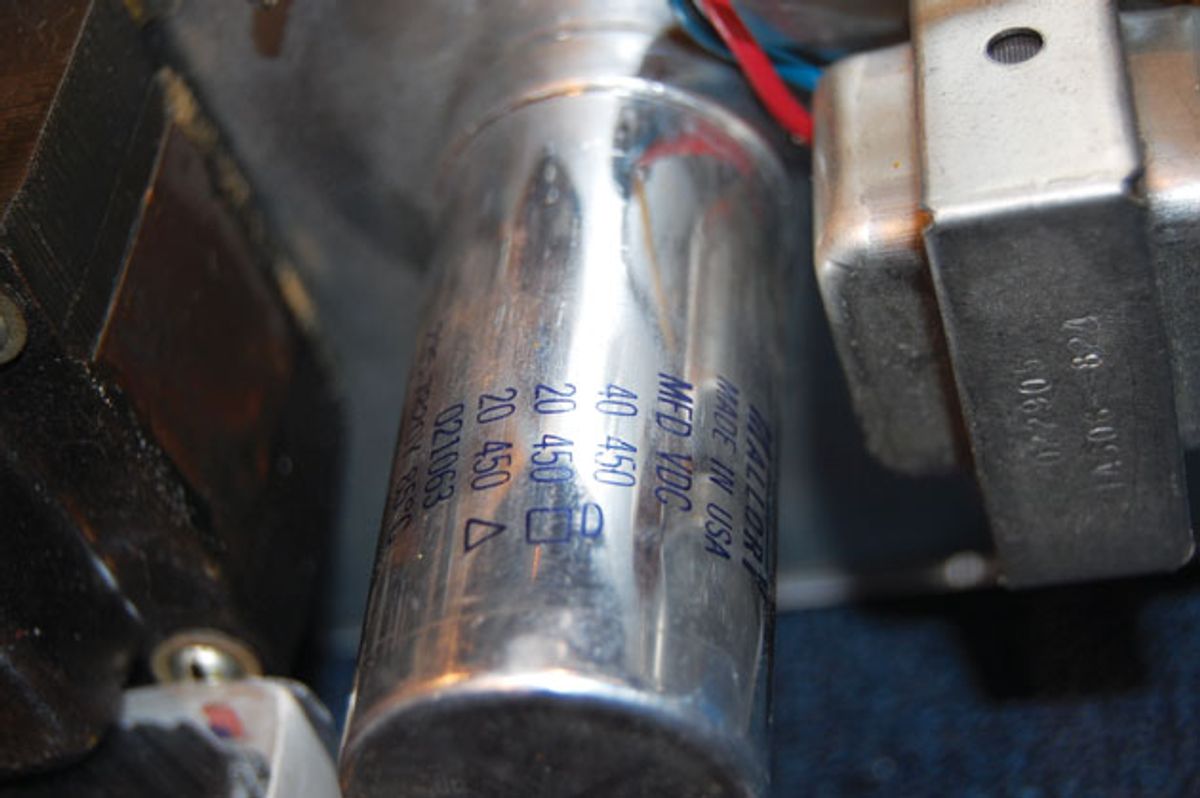 Ask Amp Man: The Vibro Champ Voltage Mystery