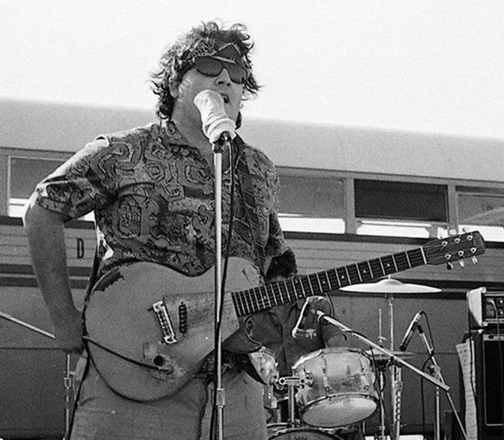 Heroes D. Boon Premier Guitar