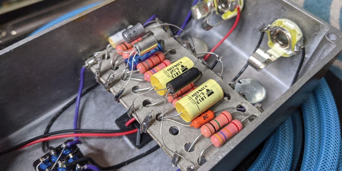 Buzzarounds, Tone Benders, Fuzz Faces, and Rangemasters - Vimarsana News