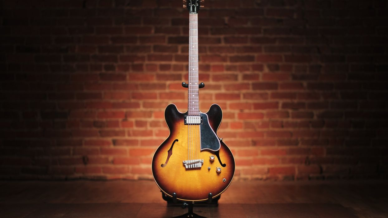 The 6-String Bass with an ES-335 Look