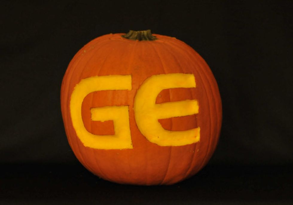 Guitar Edge GE Logo