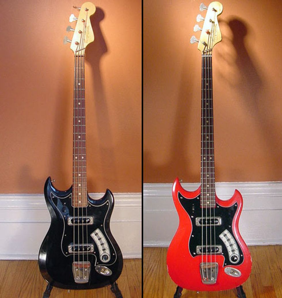 Hagstrom II Bass in Red and Black