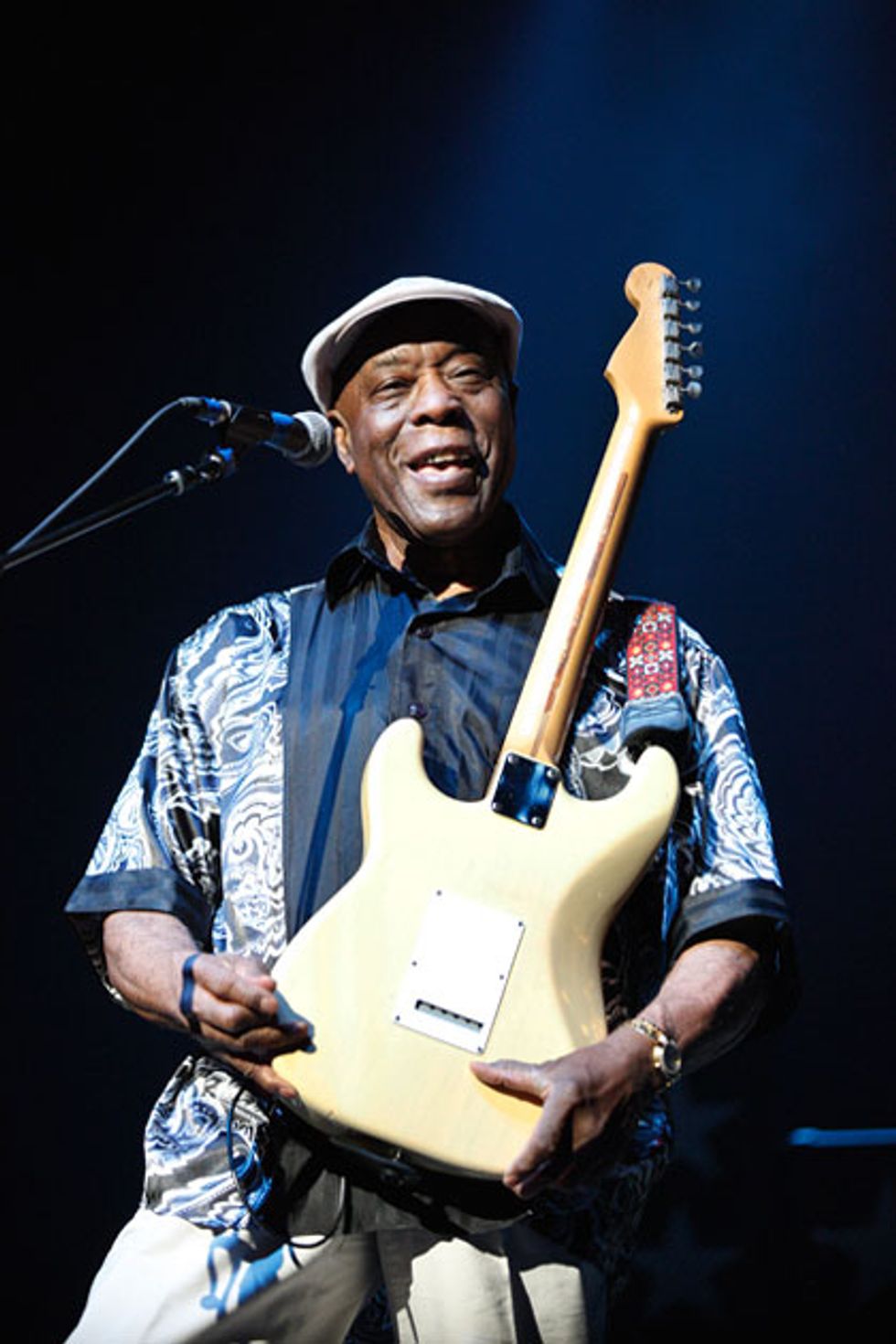 Hendrix_00910-Buddy-Guy_Ex-H_4-3-13_Fox_WEB.jpg