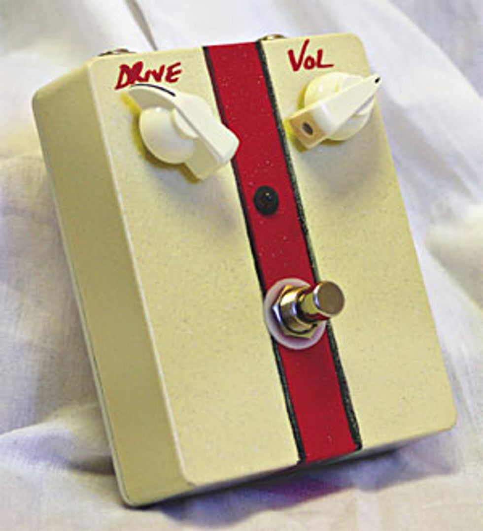 HipKitty Cream Distortion Pedal