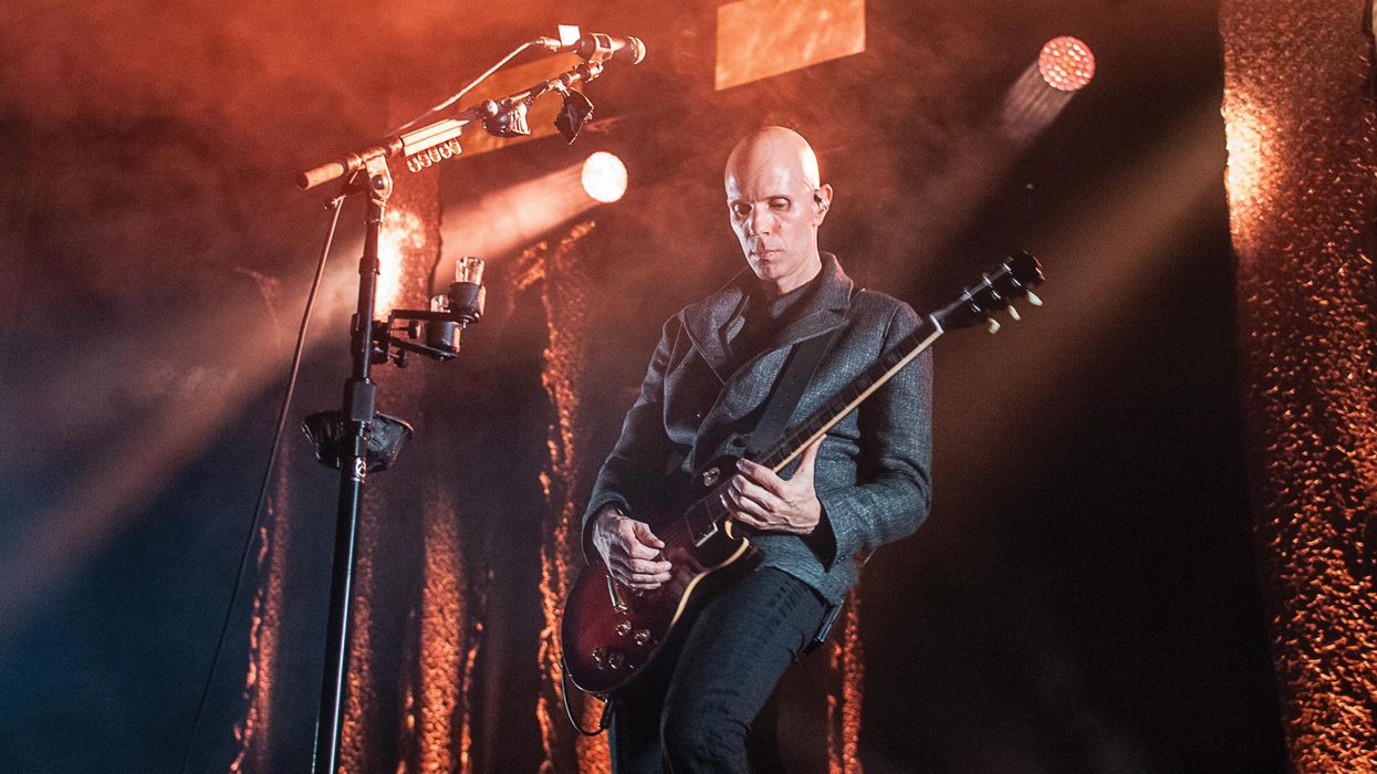 Billy Howerdel’s Domino Effect