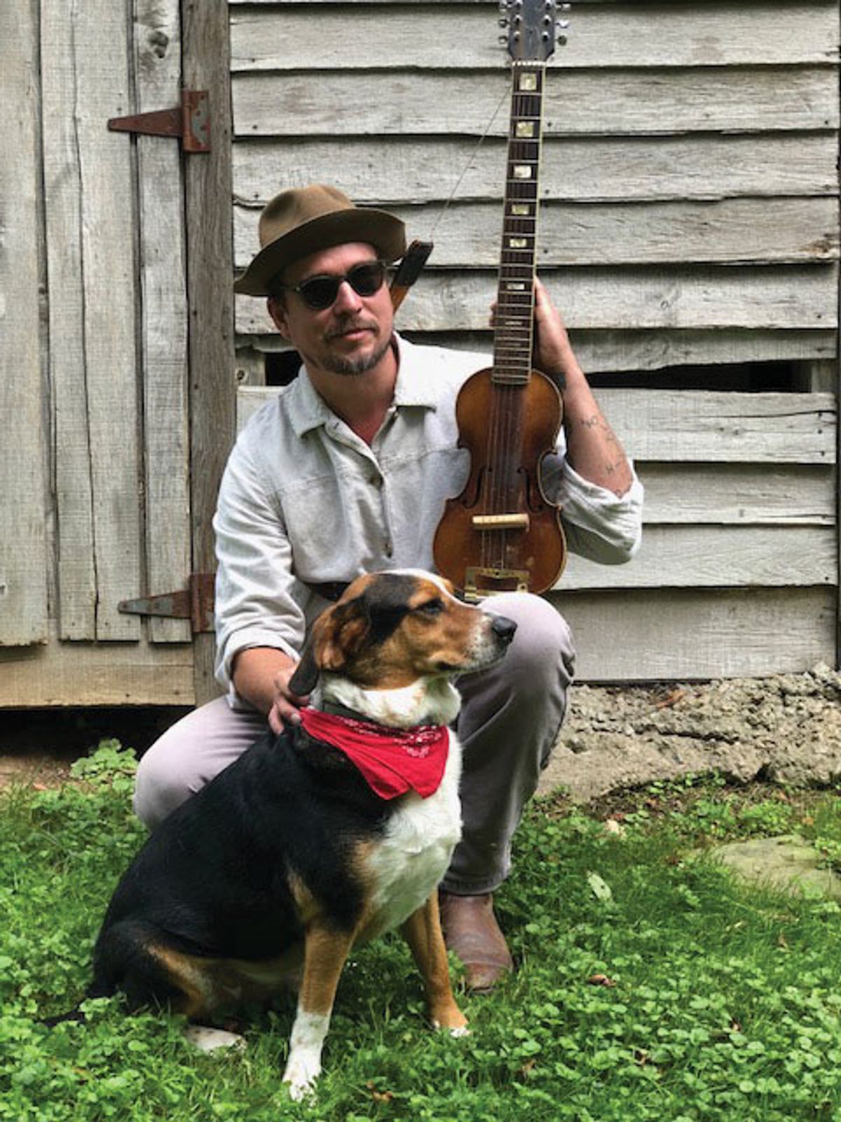 Reader Guitar of the Month: The Banjolin
