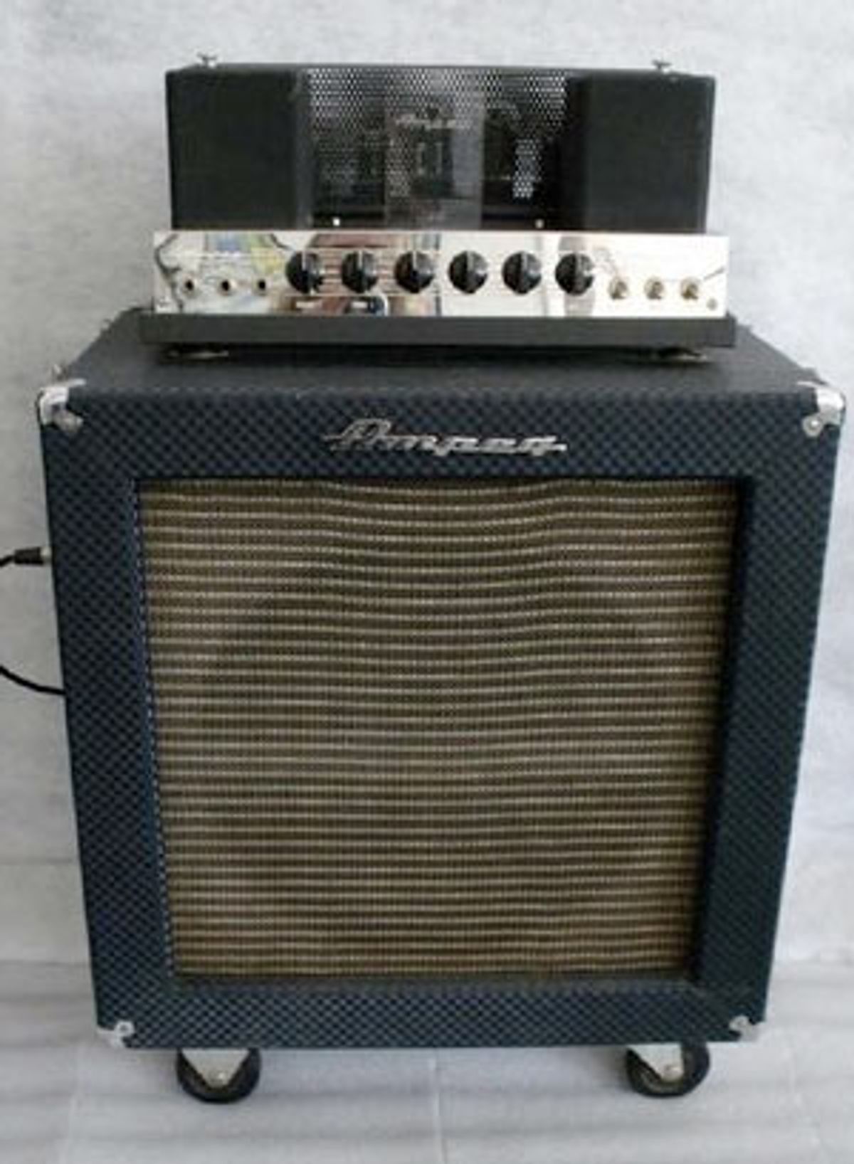 New Speaker Plug for an Ampeg B-15-N