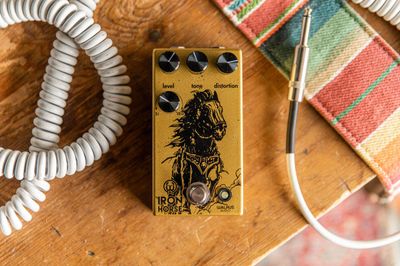 Walrus Audio Unveils the Iron Horse V3 - Premier Guitar