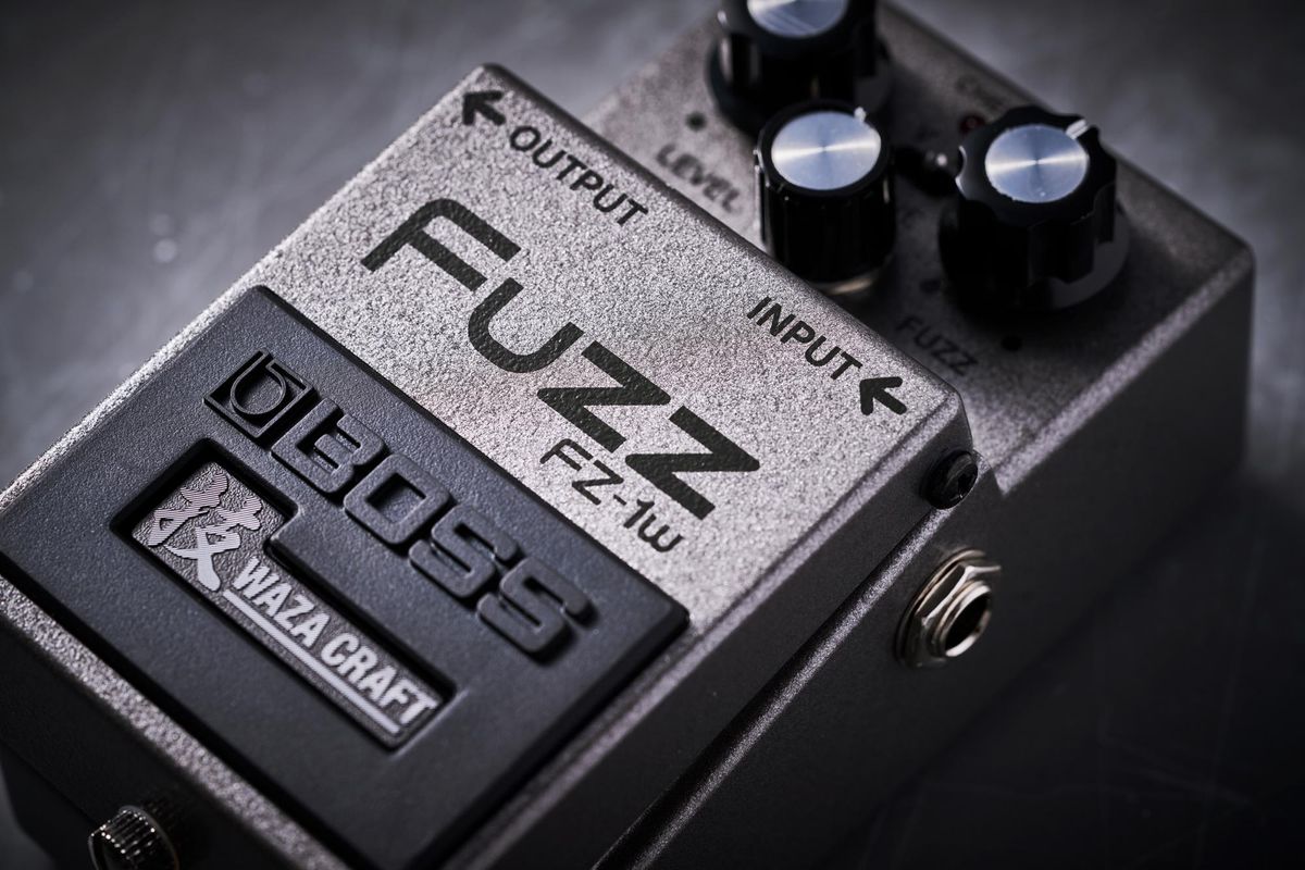 Boss Releases the FZ-1w Waza Craft Fuzz