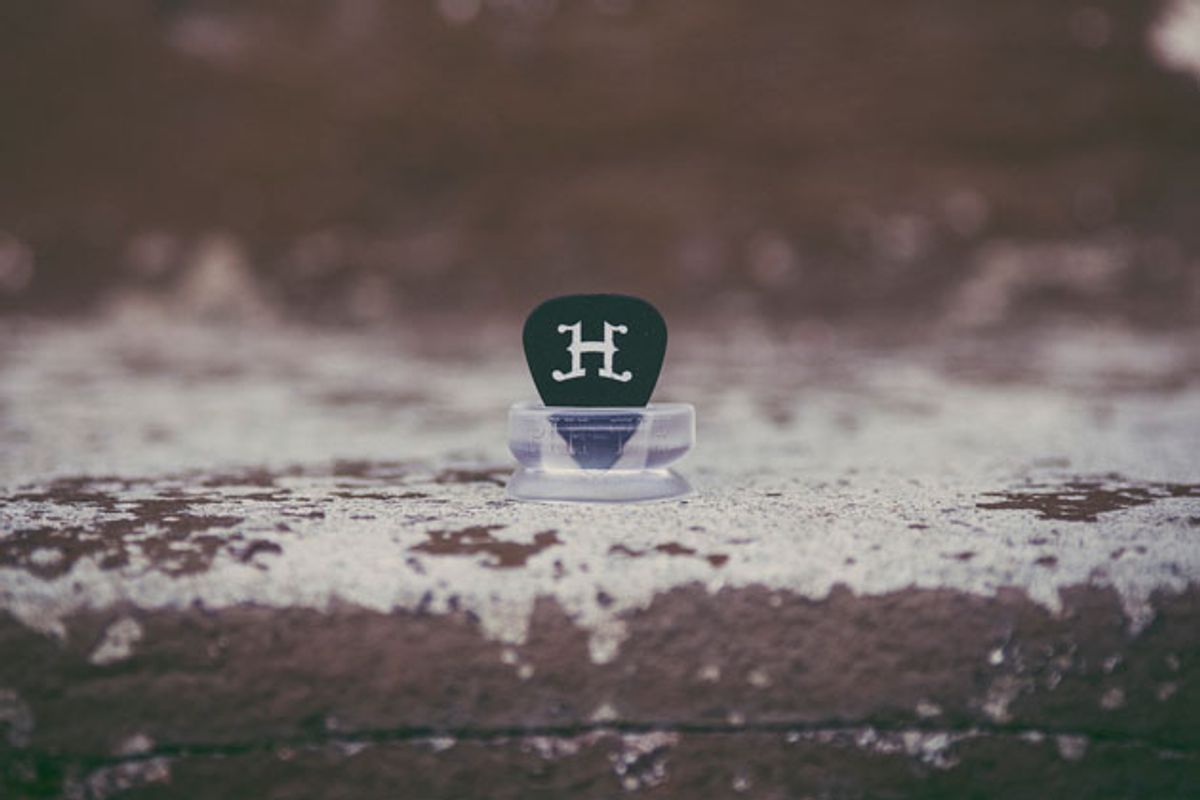 Hogjim Introduces the Pik Tik Pick Holder