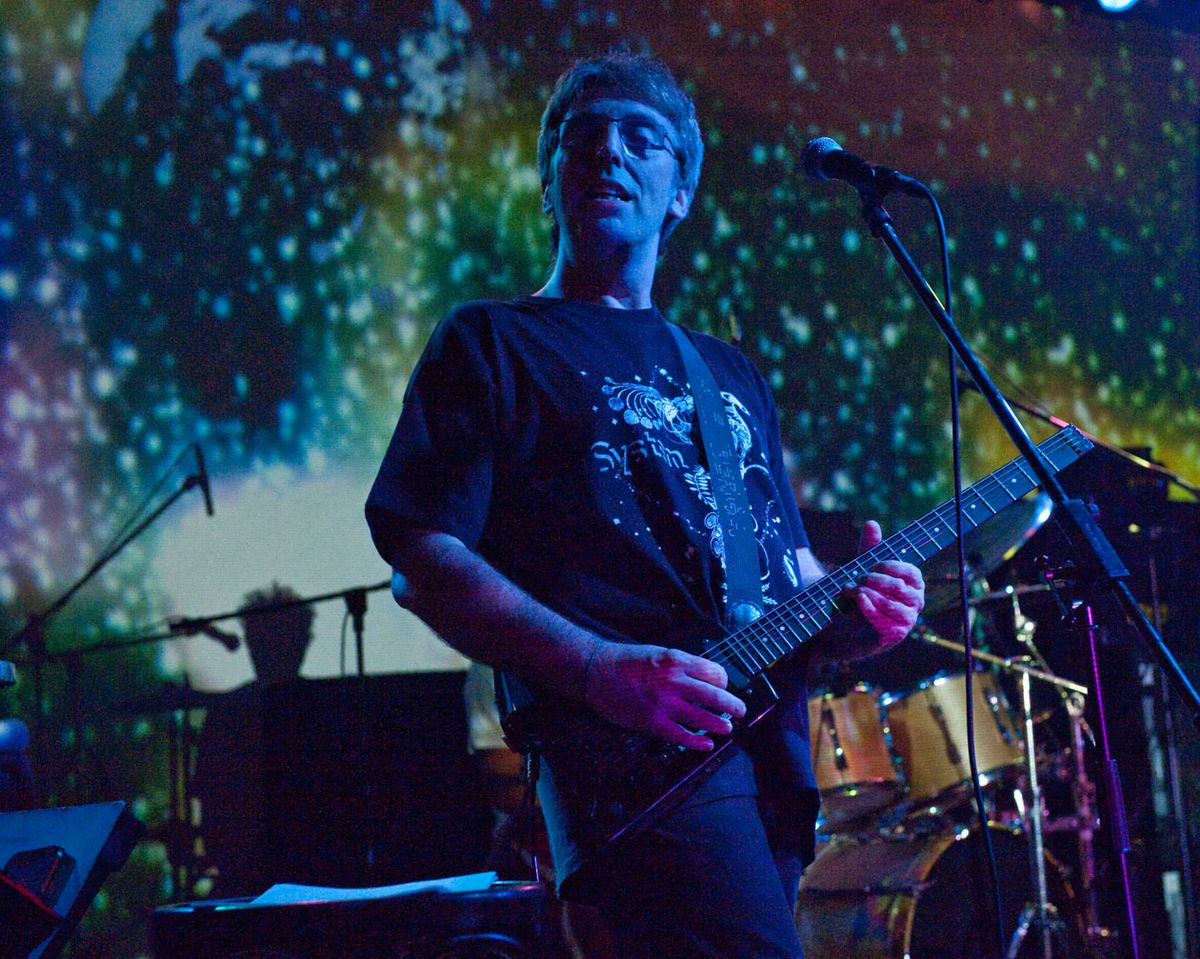 Prog Pioneer Steve Hillage Gets Funky Fresh