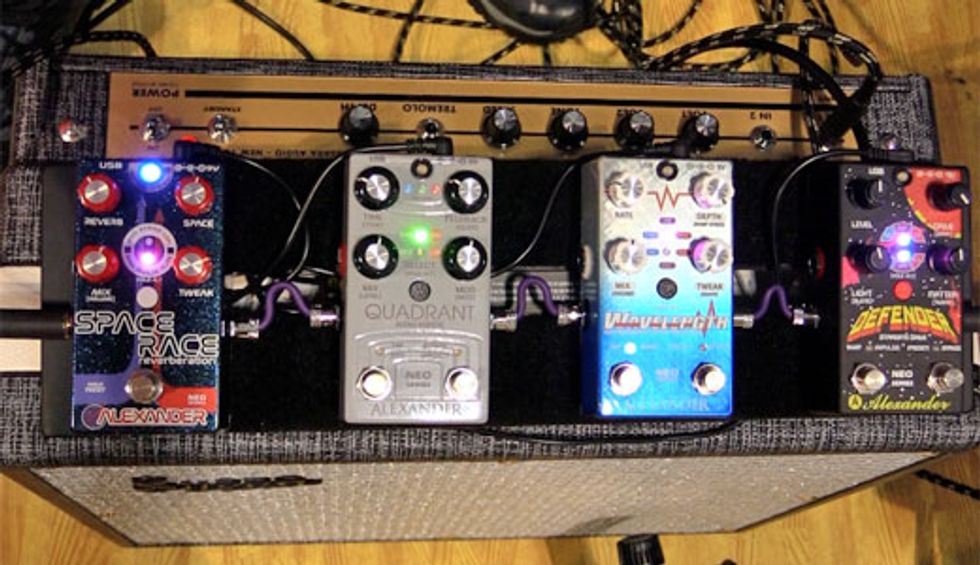 SNAMM '18 - Alexander Pedals Wavelength & Space Race Demos