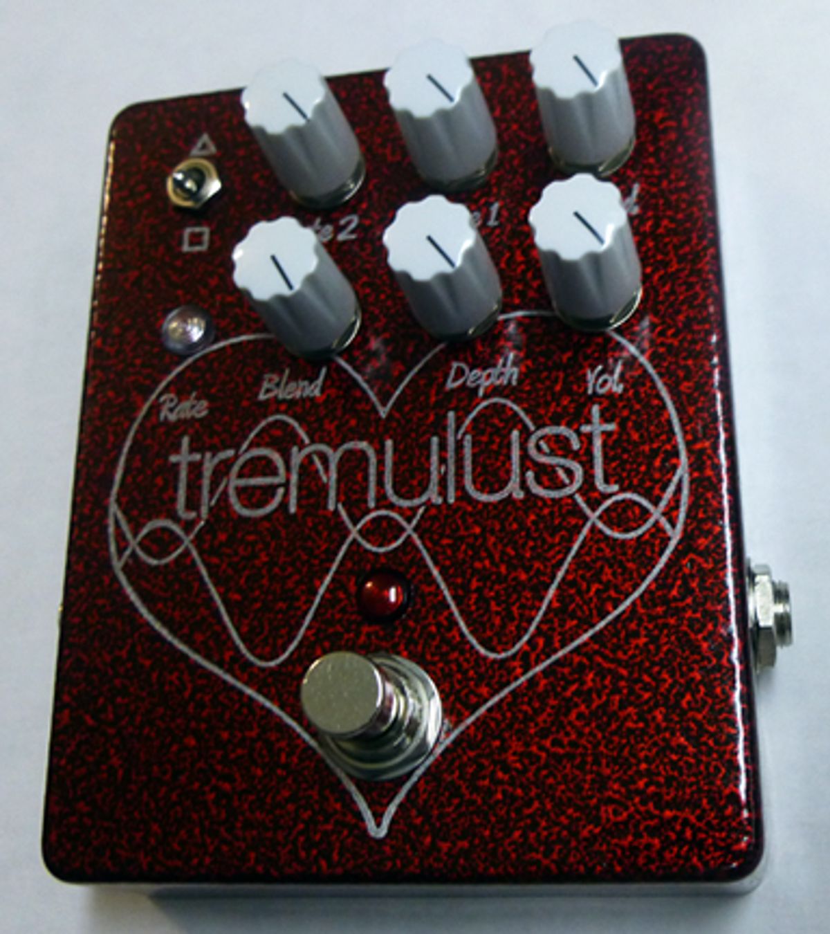 FuzzHugger Effects Releases the Tremulust