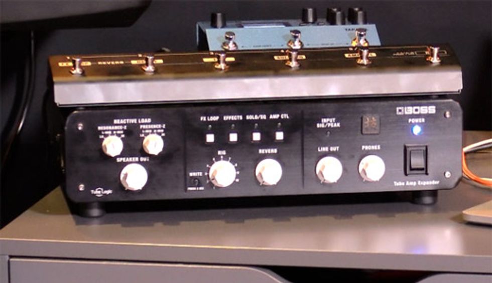 NAMM '19 - Boss Waza Tube Amp Expander Demo