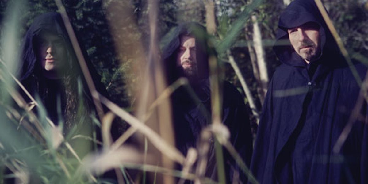 Drone Alone: The Savage Soundscapes of Sunn O))) - Premier Guitar