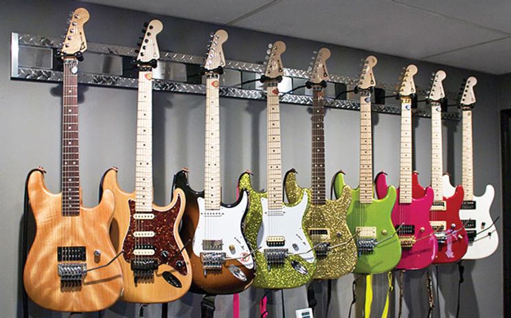 multiple guitar hanger
