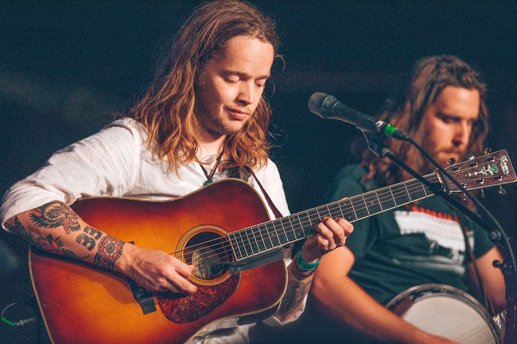 Billy Strings: The Long Road Home - Premier Guitar