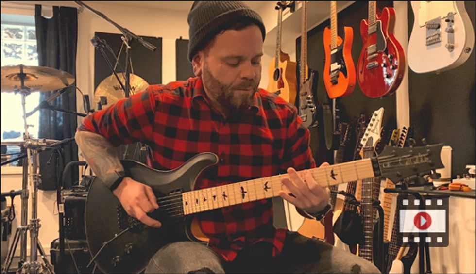 Hooked: Dustie Waring on Alice In Chains and Stone Temple Pilots