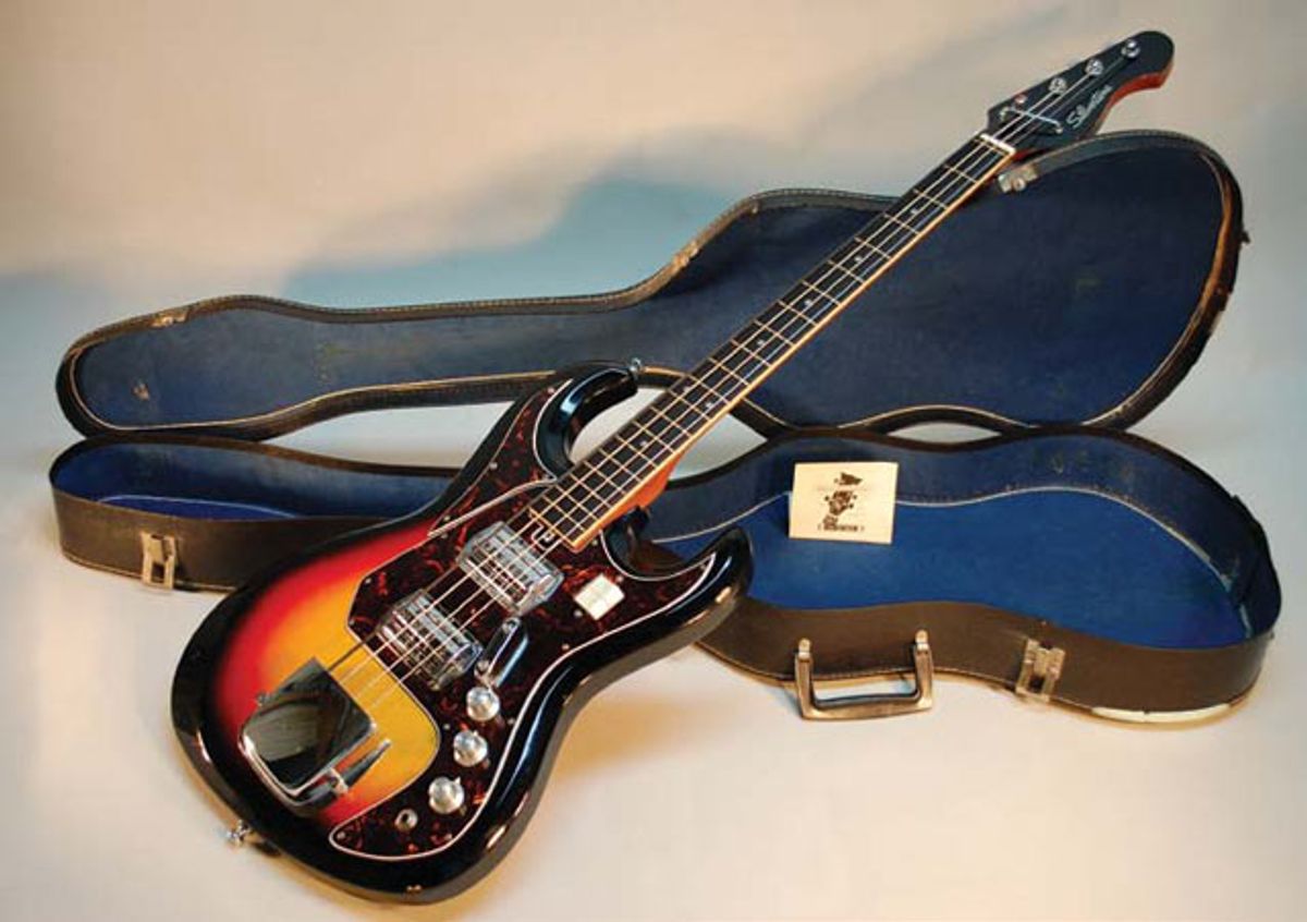 1969 Silvertone 1490 Bass