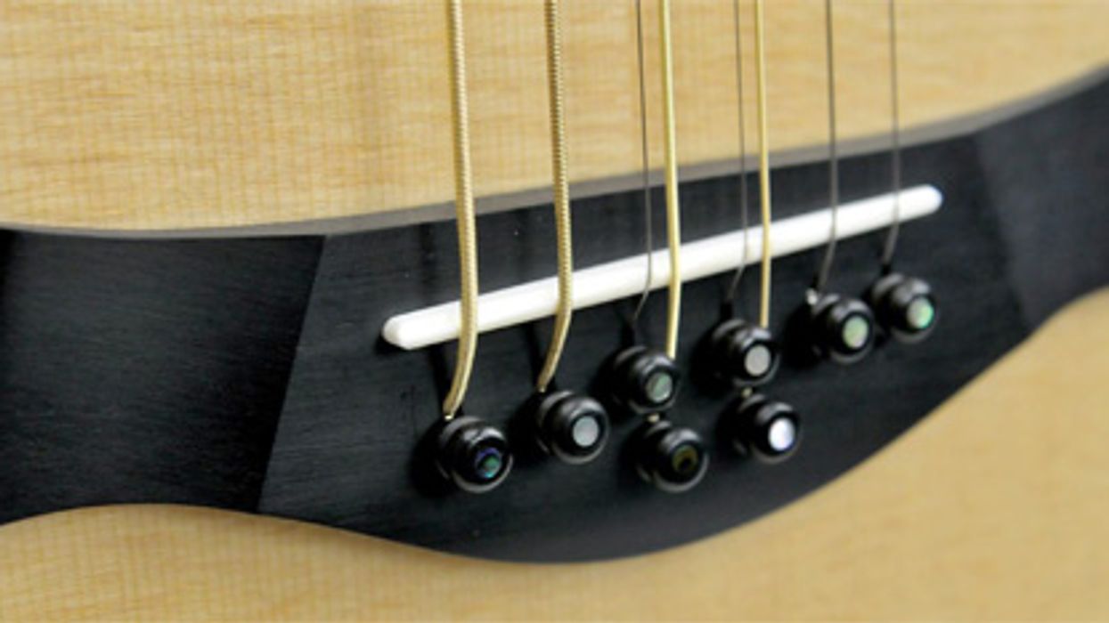 Taylor Baritone 8-String Acoustic Guitar Review