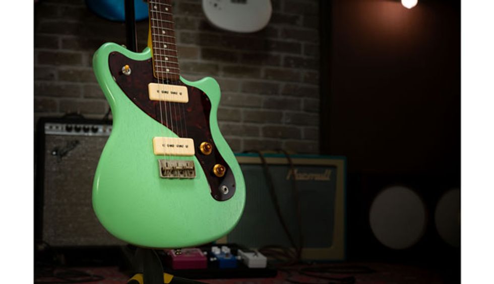 Macmull Custom Guitars Unveils the Stinger