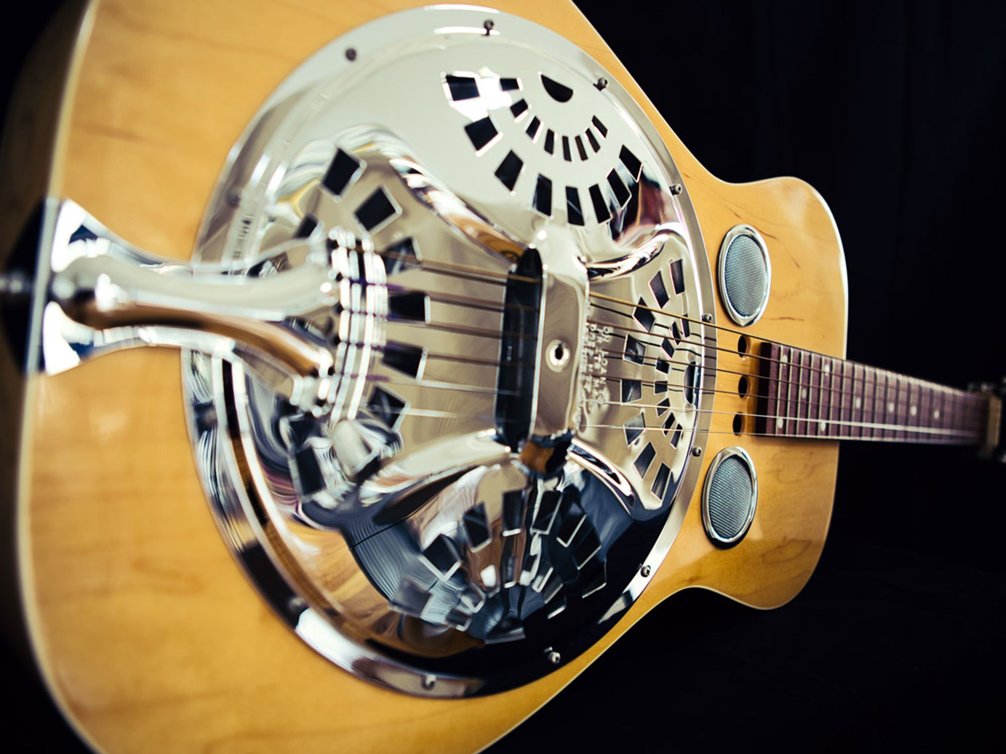 to Improve Guitar Skills with Republic Guitars Enhance dynamic control using the Tricone resonance